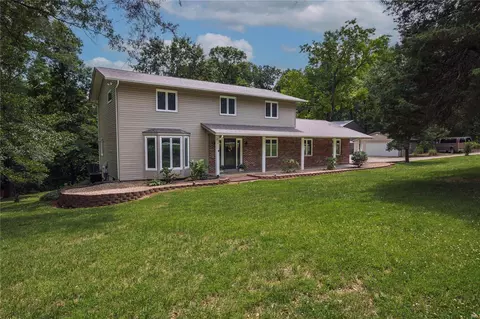 6 Forest View Dr, O'fallon, MO 63366 photo 2