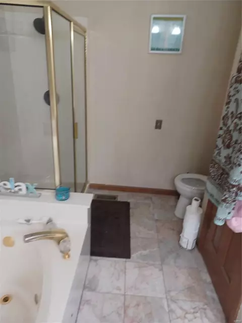 4404 Paddock Point Dr, Black Jack, MO 63033 photo 12