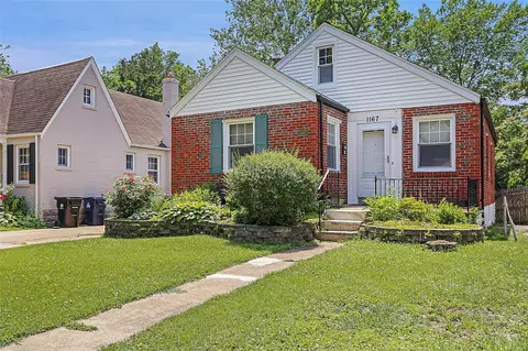 1167 Belrue Ave, Saint Louis, MO 63130