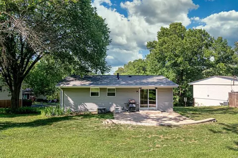 905 Marceau Ct, Ballwin, MO 63011 photo 17