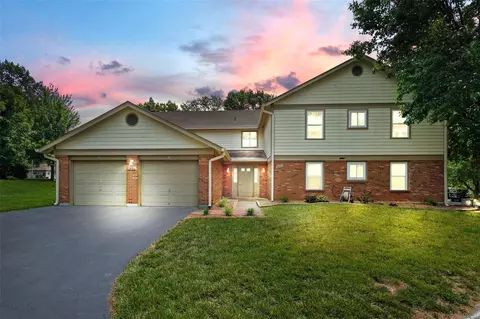 8808 Pardee Forest Dr #C, Saint Louis, MO 63123