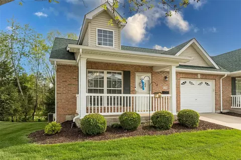 129 Green Gables Dr, Wentzville, MO 63385