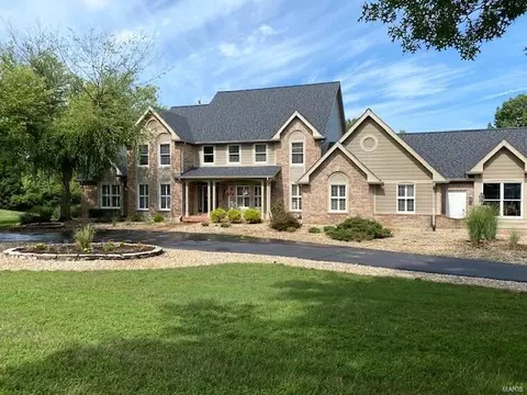 2031 Kehrsboro Dr, Chesterfield, MO 63005