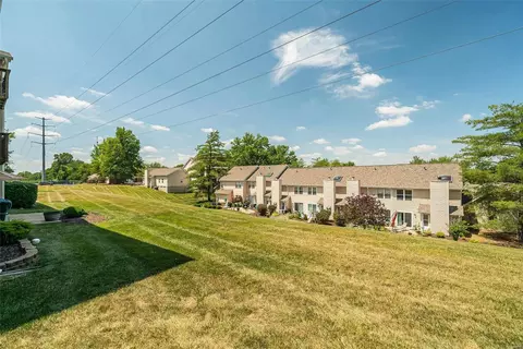 1340 Holgate Dr #E2, Ballwin, MO 63021 photo 47
