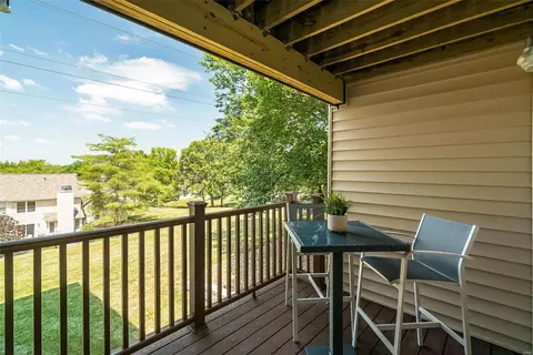 1340 Holgate Dr #E2, Ballwin, MO 63021 photo 24