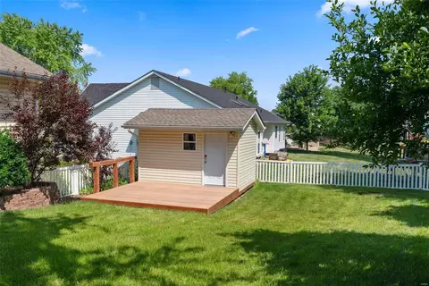 1126 Castle Pines Dr, St Peters, MO 63366 photo 31
