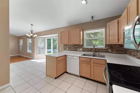 1126 Castle Pines Dr, St Peters, MO 63366 photo 14