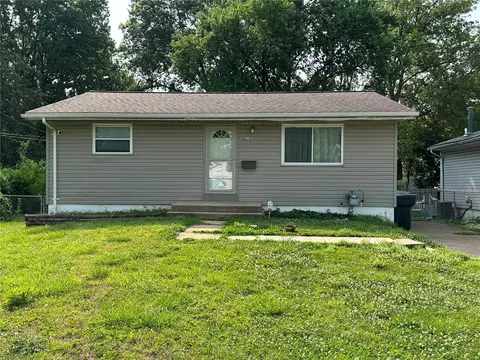 8018 Zellie Ave, Saint Louis, MO 63125