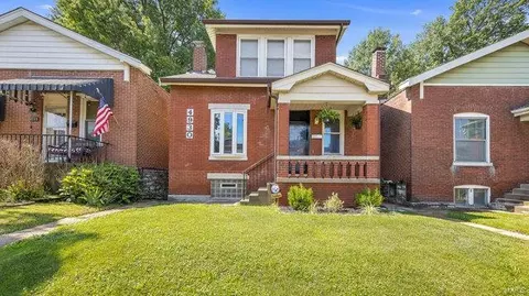 4930 Gresham Ave, Saint Louis, MO 63109