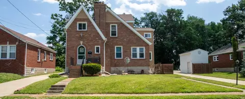 2376 Goodale Ave, Overland, MO 63114