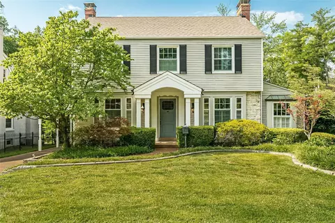 360 E Bodley Ave, Kirkwood, MO 63122