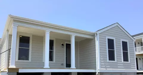 5032 Barter St, Saint Charles, MO 63301