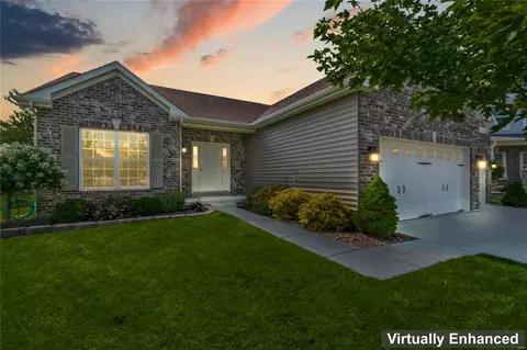 2393 Chemin Ave, Saint Charles, MO 63301