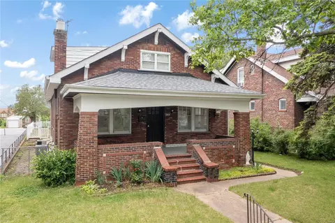 3914 Meramec St, Saint Louis, MO 63116