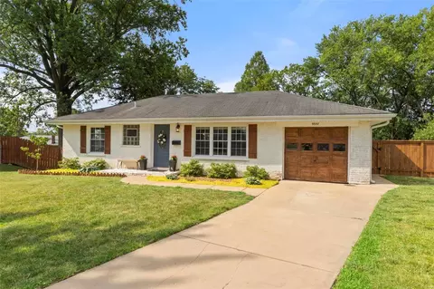 9957 Mahogany Ct, Saint Louis, MO 63123