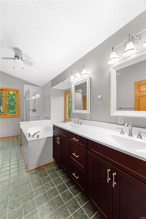 7 Forest Oak Ct, O'fallon, MO 63366 photo 27