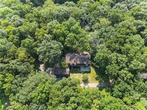 7 Forest Oak Ct, O'fallon, MO 63366 photo 2