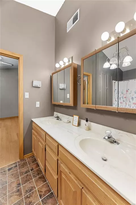 7 Forest Oak Ct, O'fallon, MO 63366 photo 30