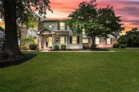342 White Pine Dr, Saint Charles, MO 63304