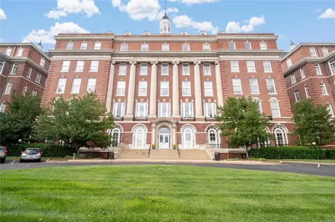 1515 Lafayette Ave #406, Saint Louis, MO 63104