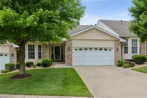 3525 Truman Terrace Dr #69, Saint Charles, MO 63301