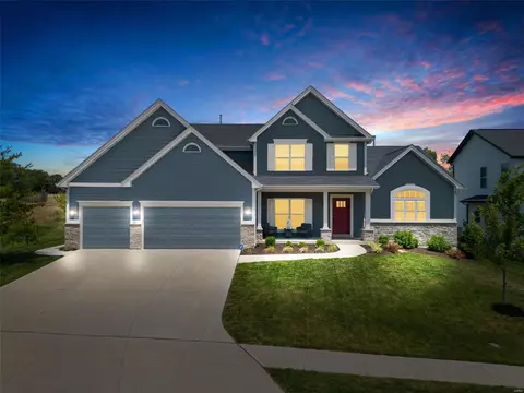 131 Magdalen Ln, O'fallon, MO 63366