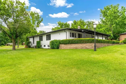 1018 Van Dyke Dr, Ballwin, MO 63011 photo 40