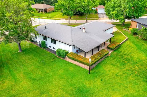 1018 Van Dyke Dr, Ballwin, MO 63011 photo 44
