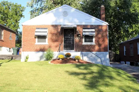 8778 Jordan Ave, Saint Louis, MO 63147