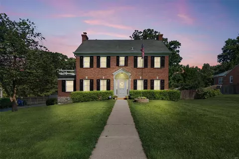 10257 Lookaway Dr, Saint Louis, MO 63137