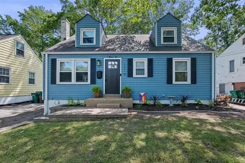 1310 Drayton Ave, Saint Louis, MO 63119