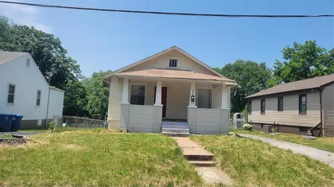 1313 Weleba Ave, Saint Louis, MO 63121