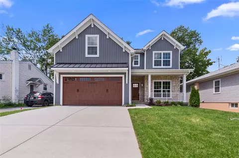 1031 Kinstern Dr, Des Peres, MO 63131