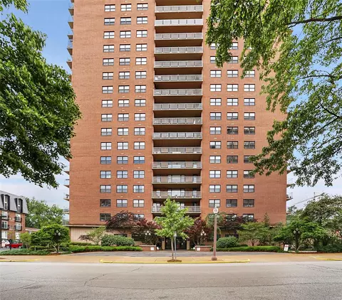 4466 W Pine Blvd #19G, Saint Louis, MO 63108