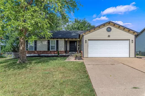 4014 Harvest Meadow Dr, Saint Peters, MO 63376