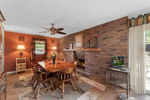 2 Carr Cir, O'fallon, MO 63366 photo 12