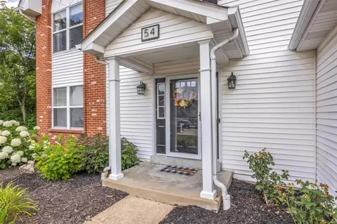 54 Georgetown Cir, O'fallon, MO 63368 photo 2