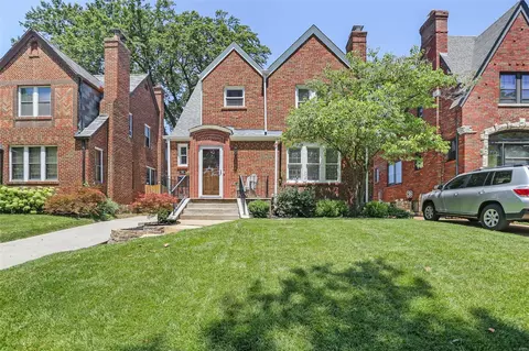 7461 Amherst Ave, Saint Louis, MO 63130
