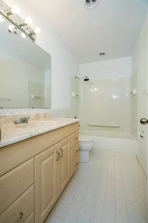 1536 Virginia Dr, Ellisville, MO 63011 photo 38