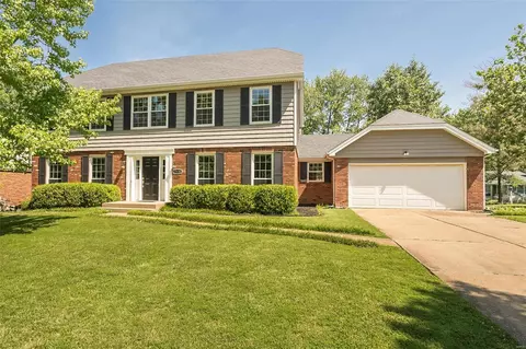 1536 Virginia Dr, Ellisville, MO 63011
