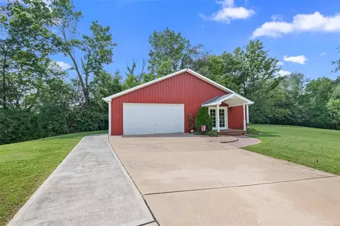 311 W 3rd St, O'fallon, MO 63366 photo 9