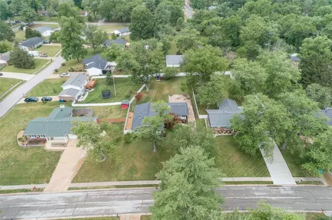 233 Saint Marys Dr, Ballwin, MO 63021 photo 21