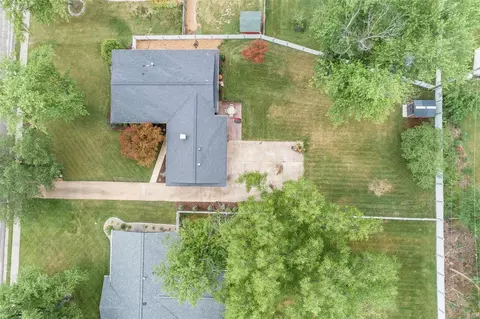 233 Saint Marys Dr, Ballwin, MO 63021 photo 22