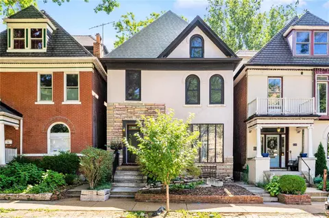 334 N Newstead Ave, Saint Louis, MO 63108
