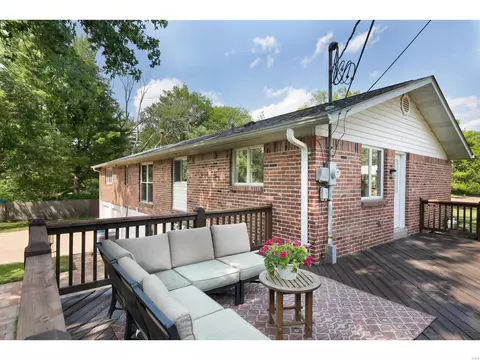 4 Hideaway Ln, Ballwin, MO 63011 photo 7