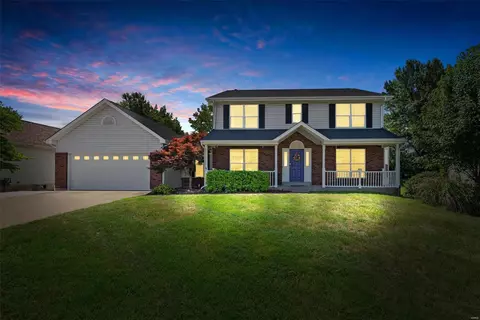 2756 Kettering Dr, Saint Charles, MO 63303