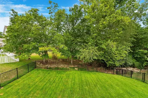 575 Bluffs View Ct, Eureka, MO 63025 photo 43