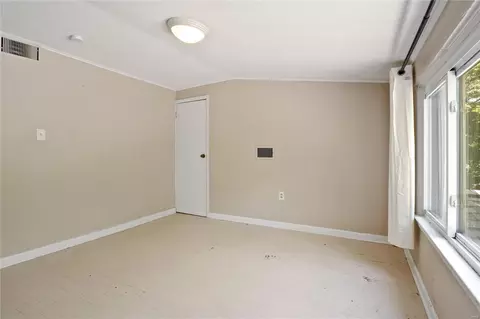 709 E Jackson Rd, Saint Louis, MO 63119 photo 25