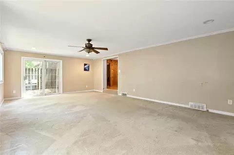 709 E Jackson Rd, Saint Louis, MO 63119 photo 14
