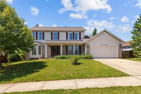 2058 Lick Creek Dr, Wentzville, MO 63385
